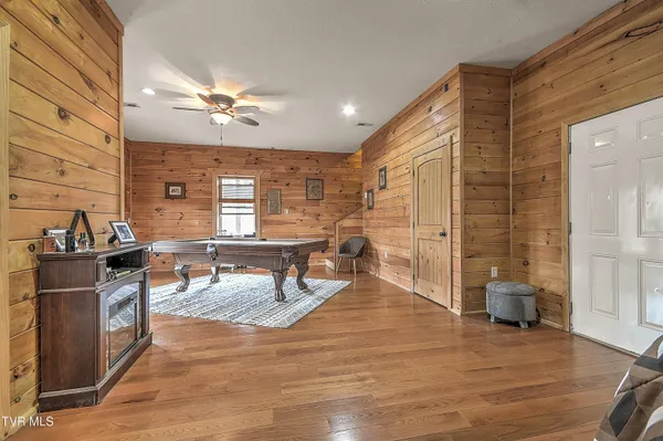 $399,900 | 17516 Donegal Drive, Abingdon, VA 24210