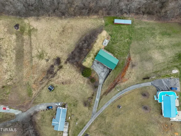 $399,900 | 17516 Donegal Drive, Abingdon, VA 24210