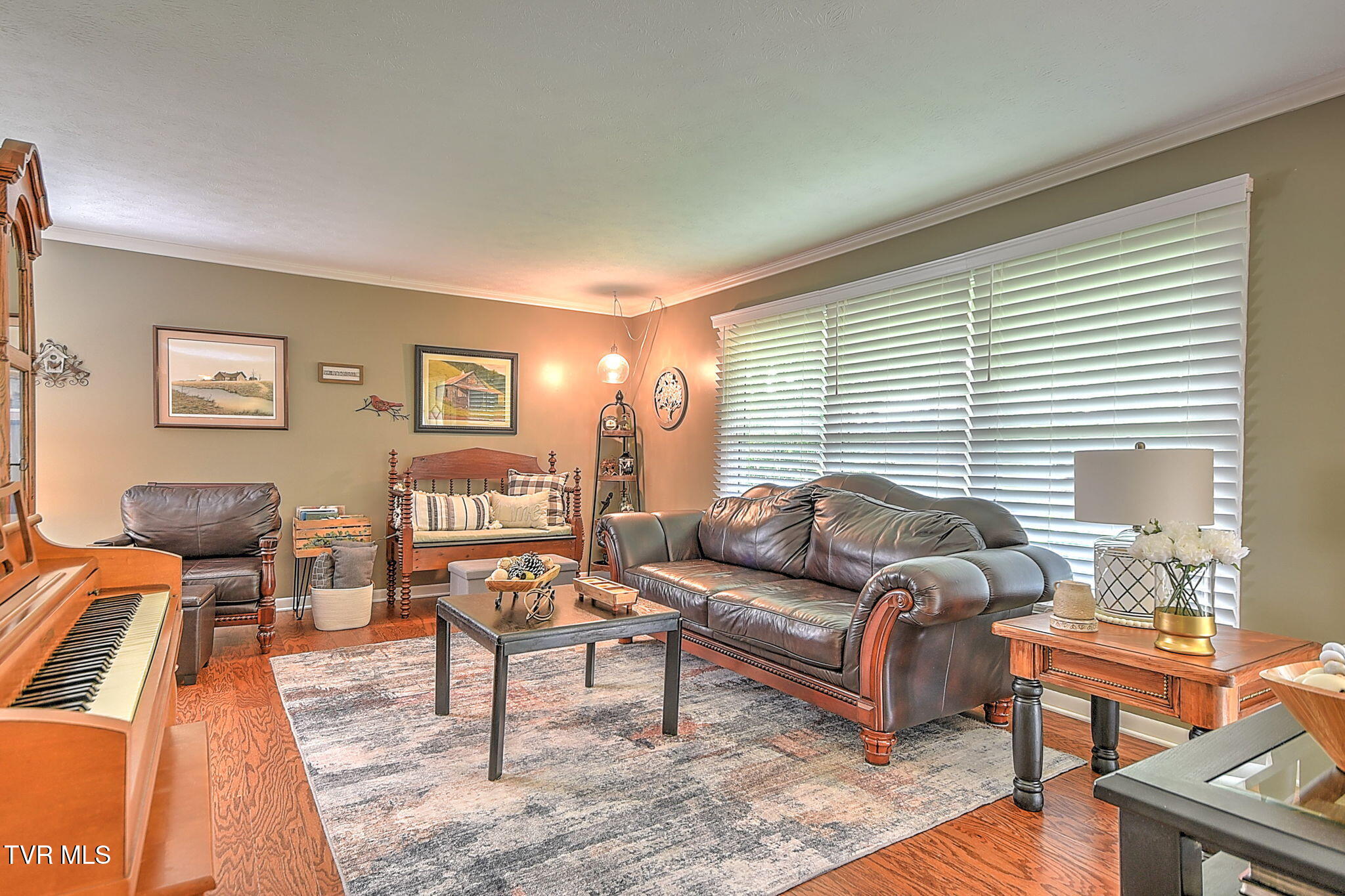 337 Montezuma Road Kingsport, TN 37664 - Photo 6 of 51 7-web-or-mls-337 Montezuma Pl DPB--7