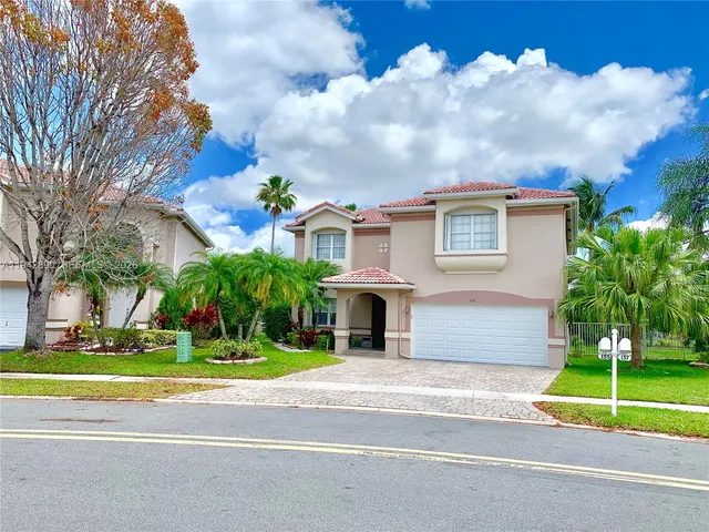 $890,000 | 155 Granada Avenue, Weston, FL 33326