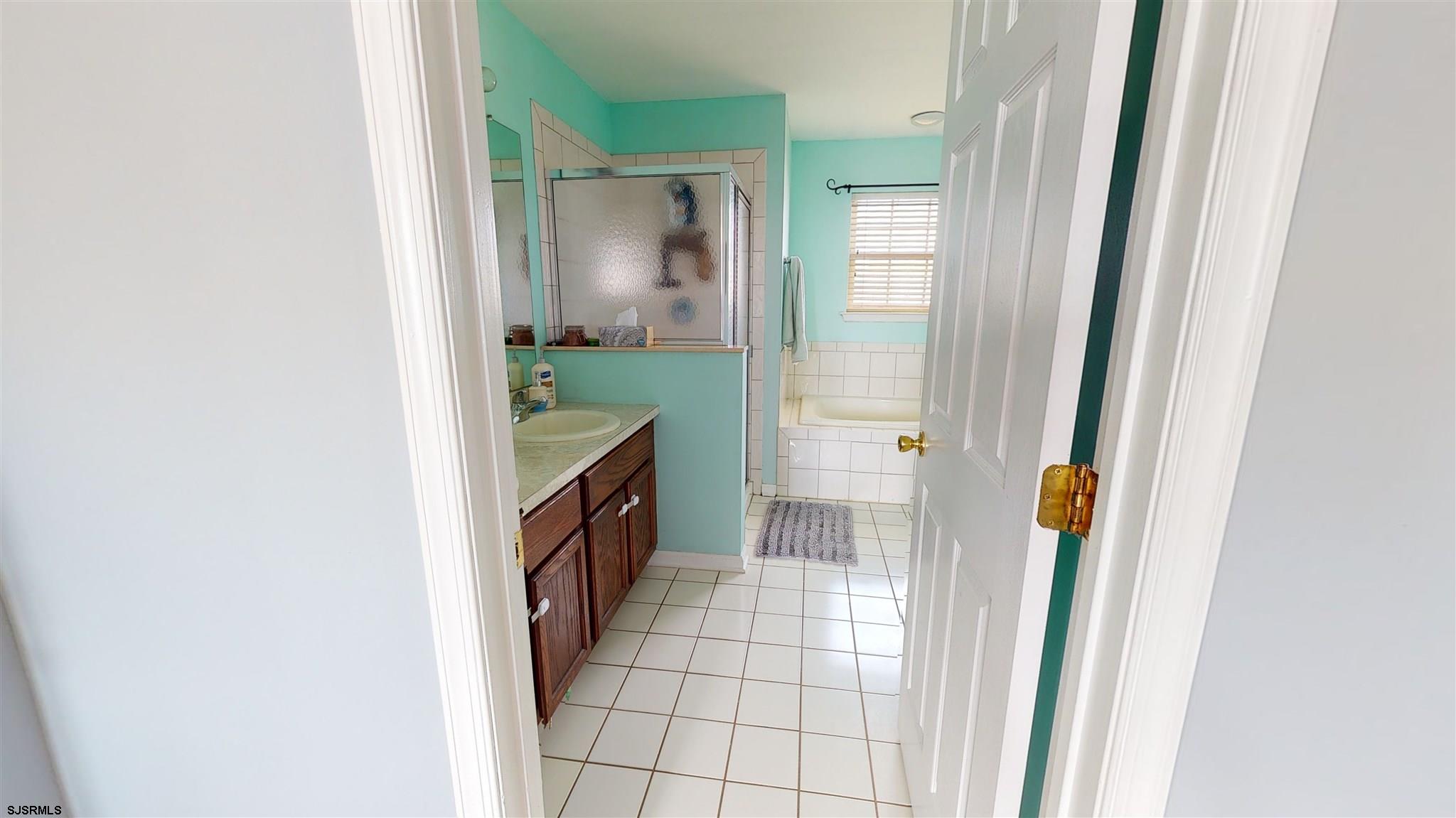 28 Rocha Court Hammonton, NJ 08037 - Photo 13 of 24 Gallery Image 13