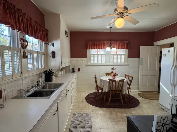 $119,900 | 532 North Washington Street, Du Quoin, IL 62832