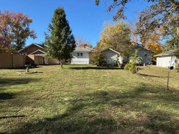 $119,900 | 532 North Washington Street, Du Quoin, IL 62832