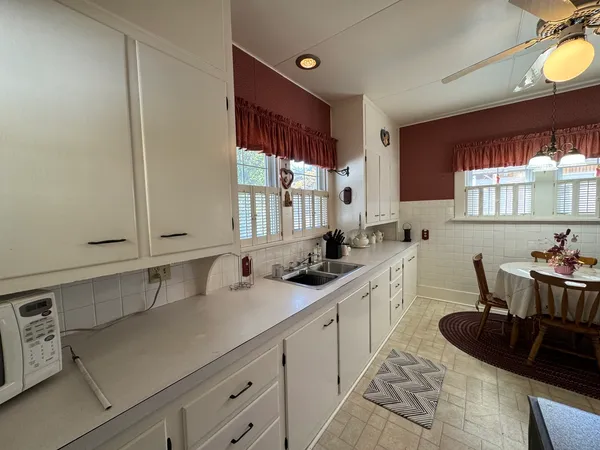 $119,900 | 532 North Washington Street, Du Quoin, IL 62832