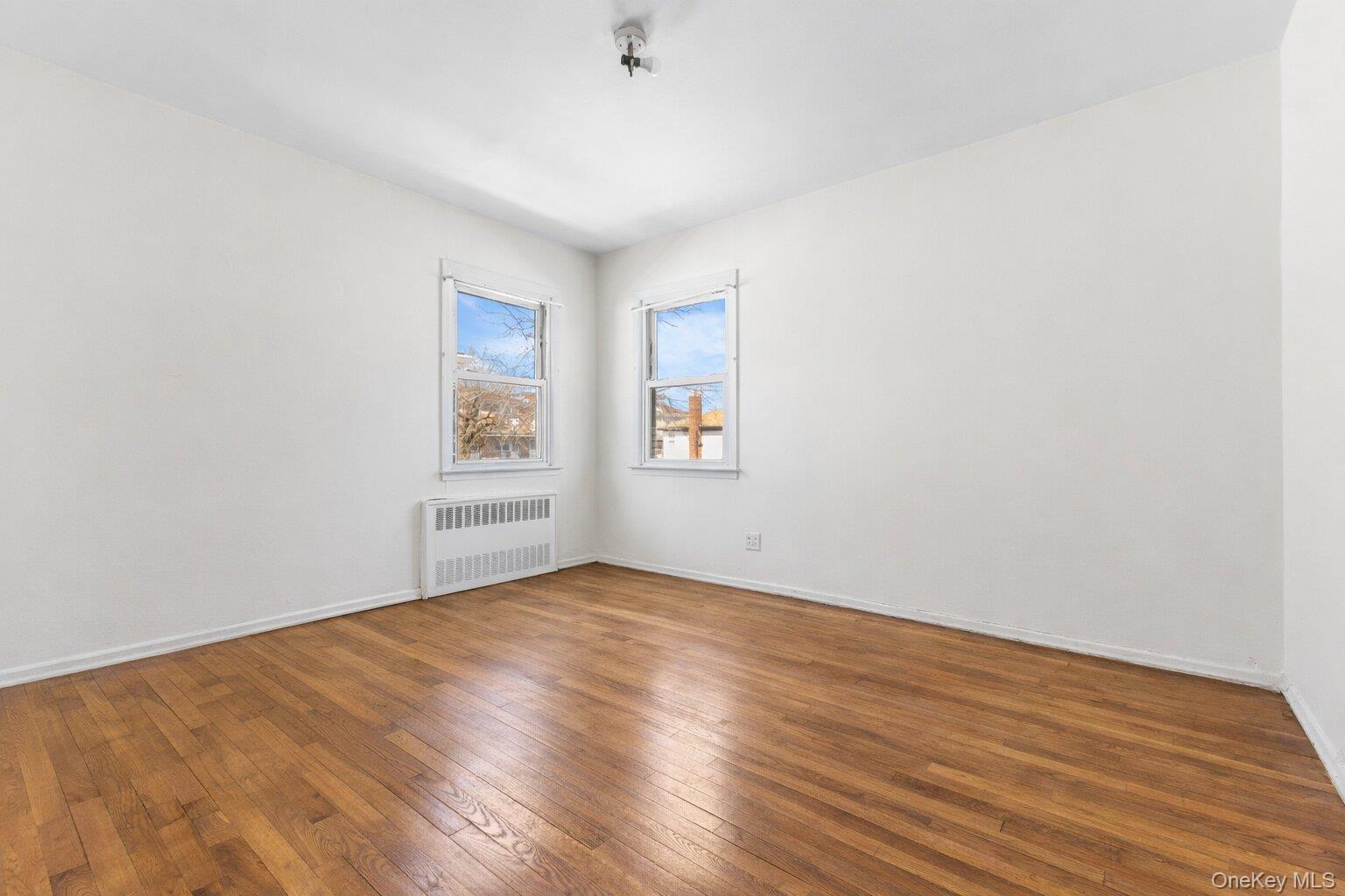 95-21 150th Road Queens, NY 11417 - Photo 20 of 31