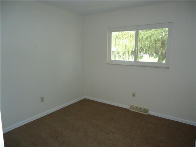 5495 Karl Road Columbus, OH 43229 - Photo 7 of 16 Gallery Image 7