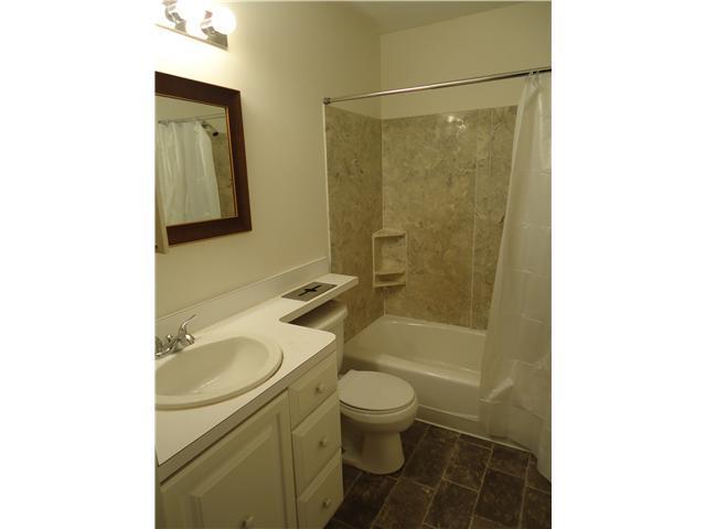 5495 Karl Road Columbus, OH 43229 - Photo 9 of 16 Gallery Image 9