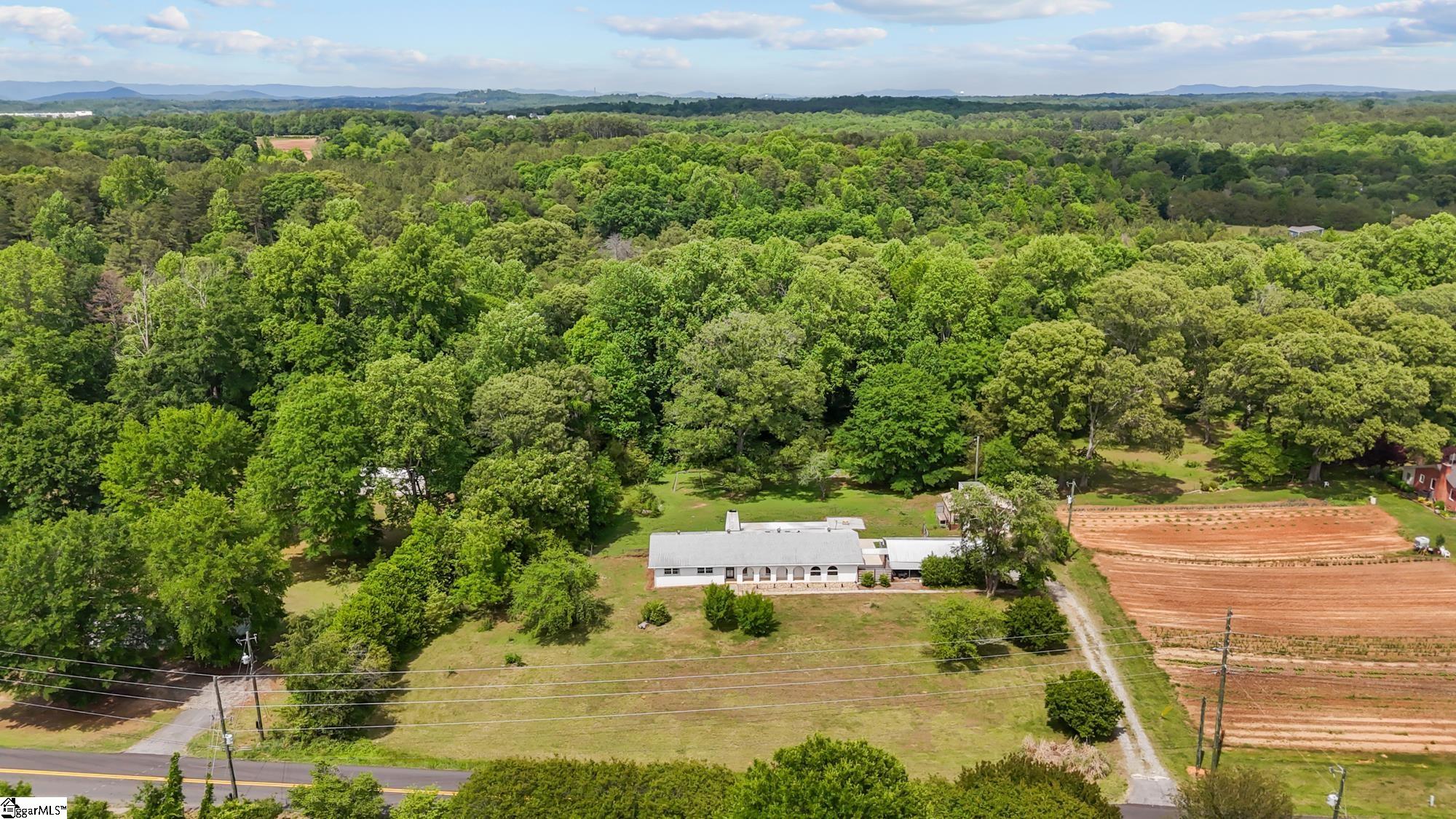 263 Flat Rock Road Liberty, SC 29657 - Photo 3 of 34