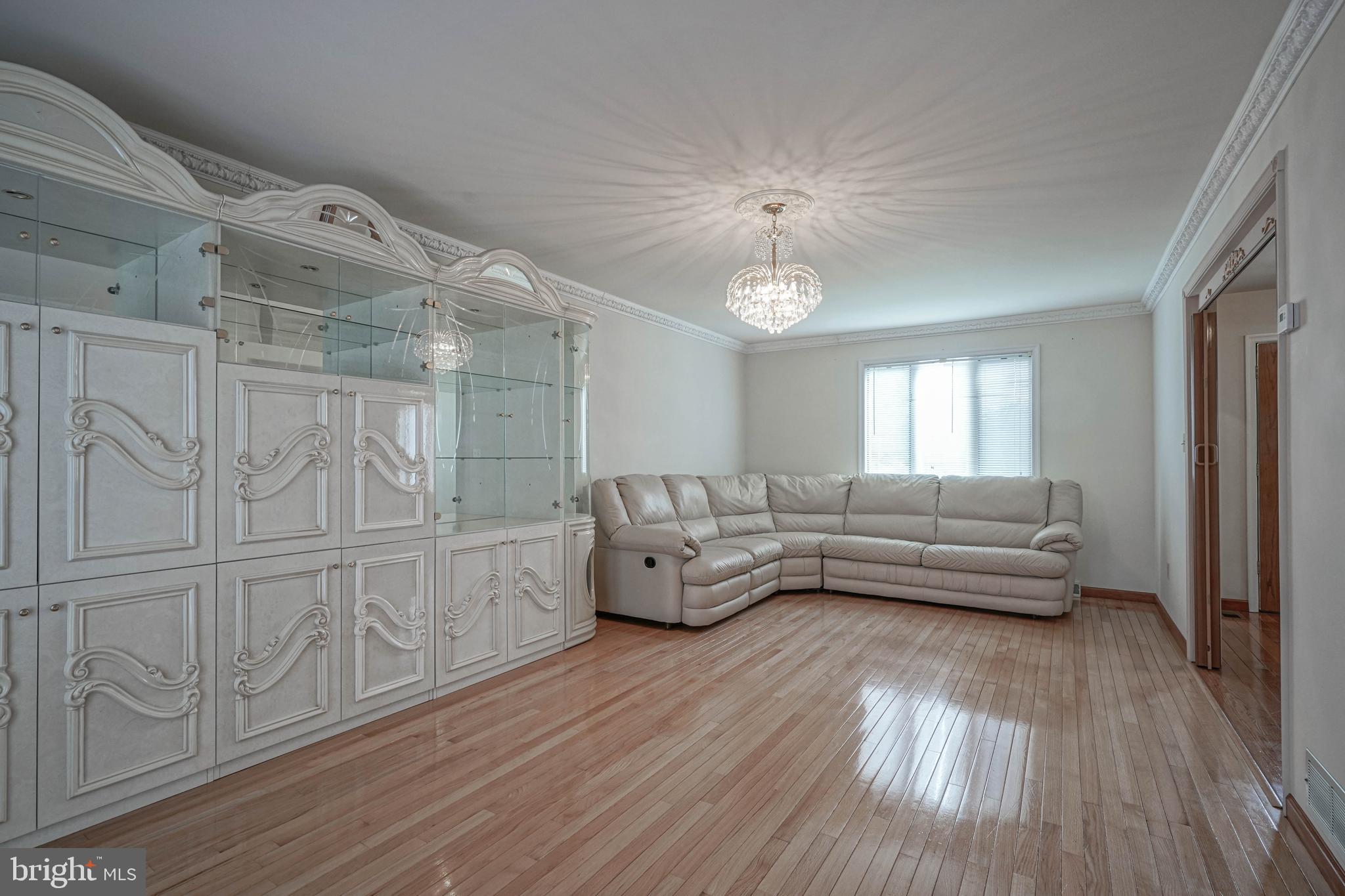 752 Tuckahoe Road Vineland, NJ 08360 - Photo 8 of 65