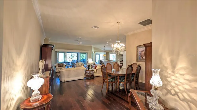 $575,000 | 1881 Sassparilla Way, The Villages, FL 32162