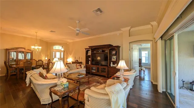 $575,000 | 1881 Sassparilla Way, The Villages, FL 32162