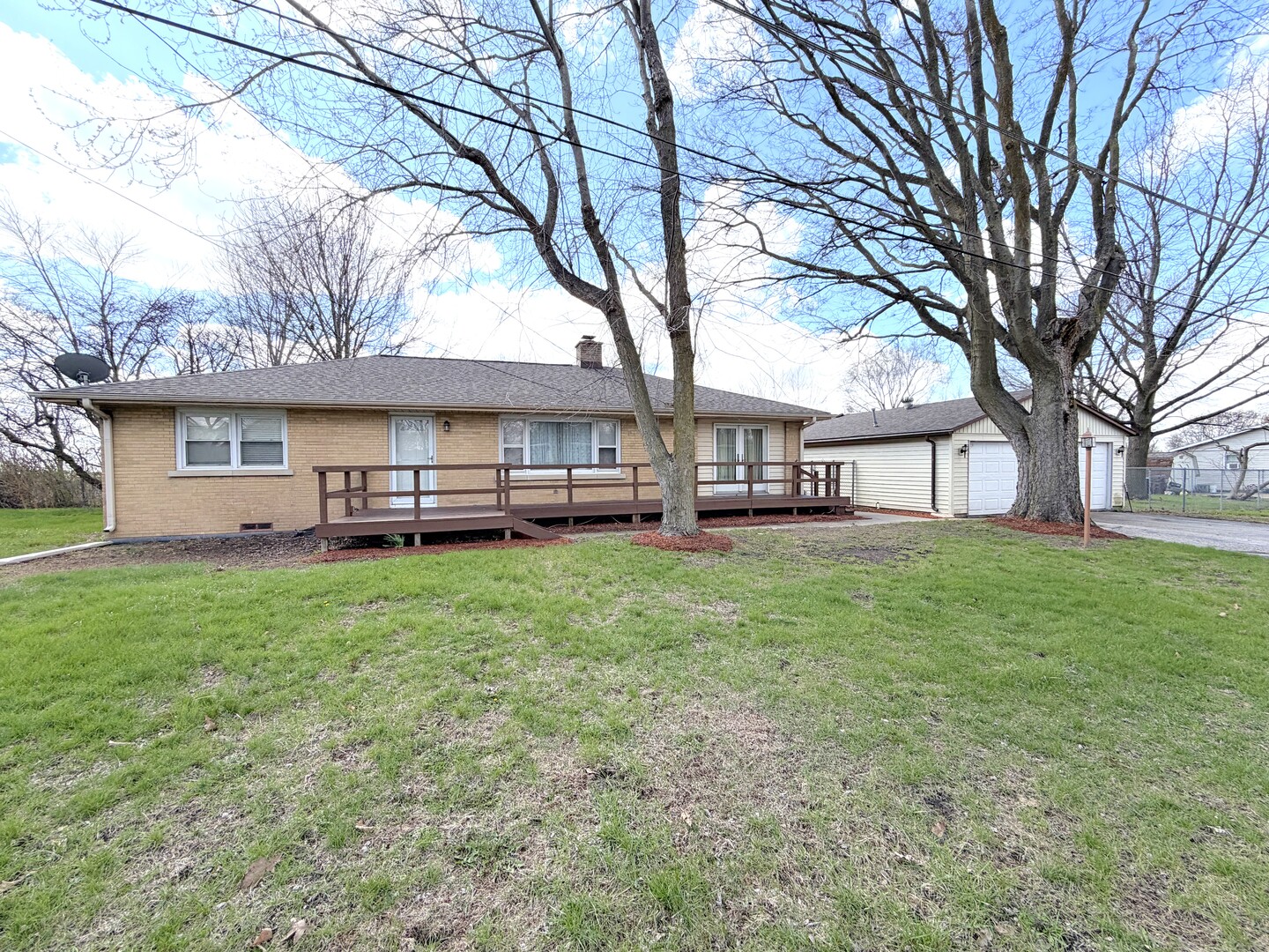 76 South 3160th Road West Kankakee, IL 60901 - Photo 1 of 15