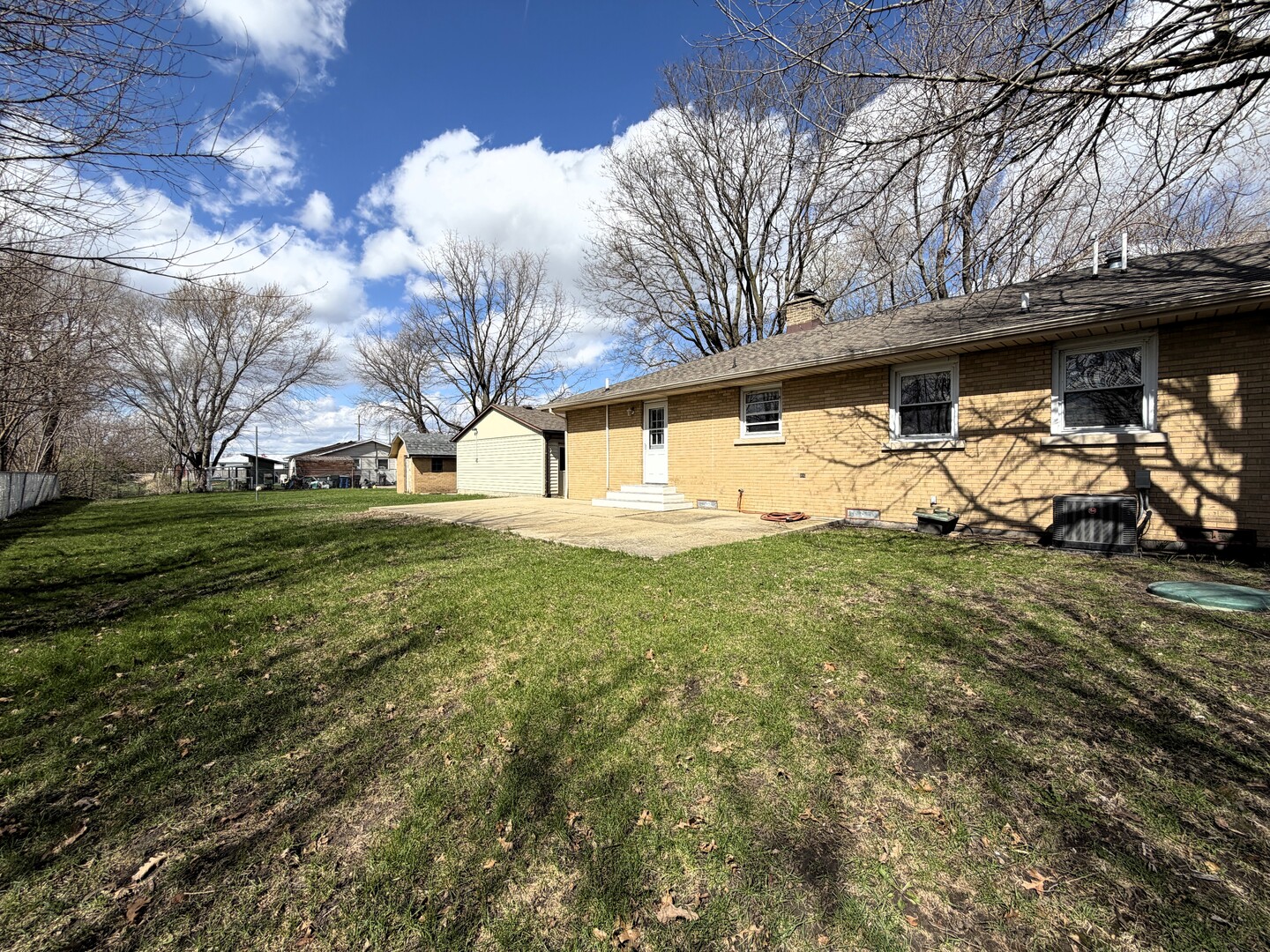 76 South 3160th Road West Kankakee, IL 60901 - Photo 12 of 15