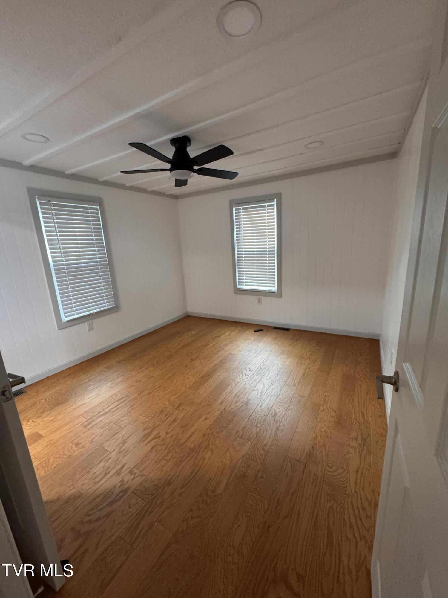 101 Spar Mill Road Erwin, TN 37650 - Photo 38 of 47 IMG_4401