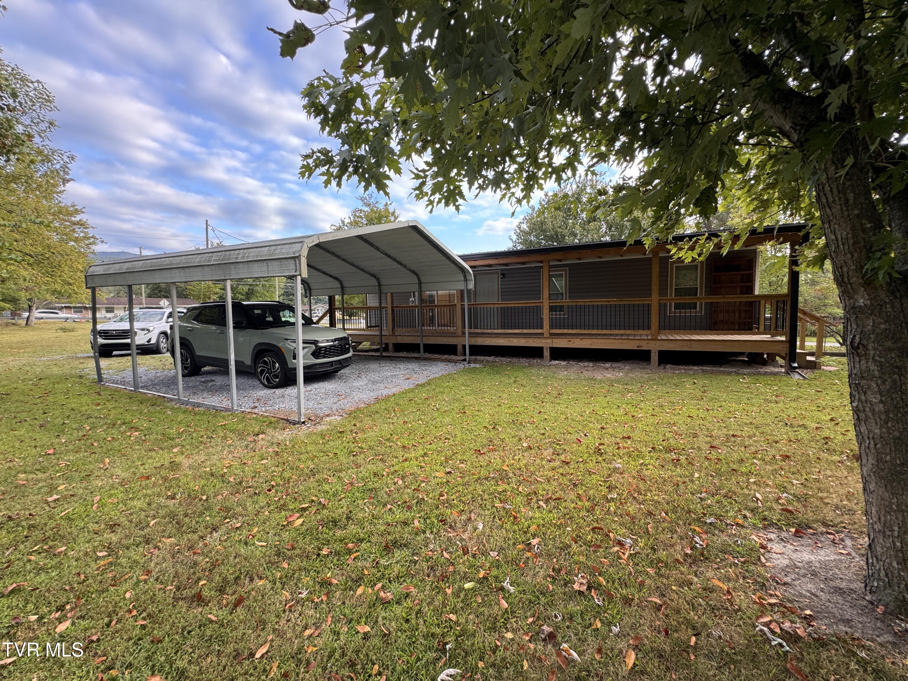 101 Spar Mill Road Erwin, TN 37650 - Photo 4 of 47 IMG_4421