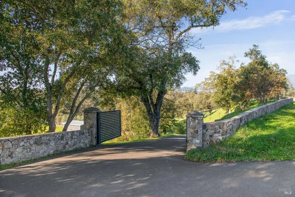 $6,750,000 | 1135 Soda Canyon Road, Napa, CA 94558
