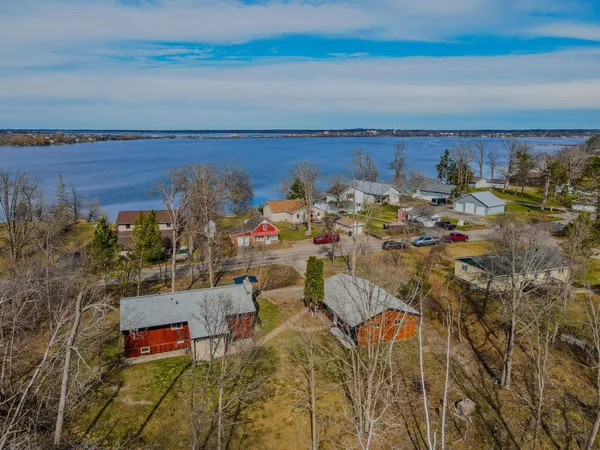 $390,000 | 1920 South Lake Irving Drive Southwest, Bemidji, MN 56601