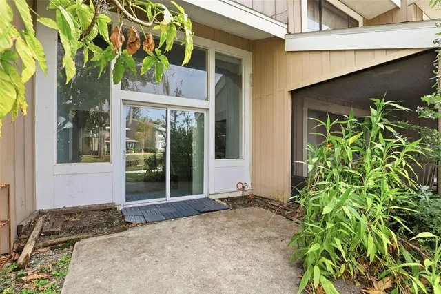 $159,900 | 5846 Peregrine Avenue, Unit B12, Orlando, FL 32819