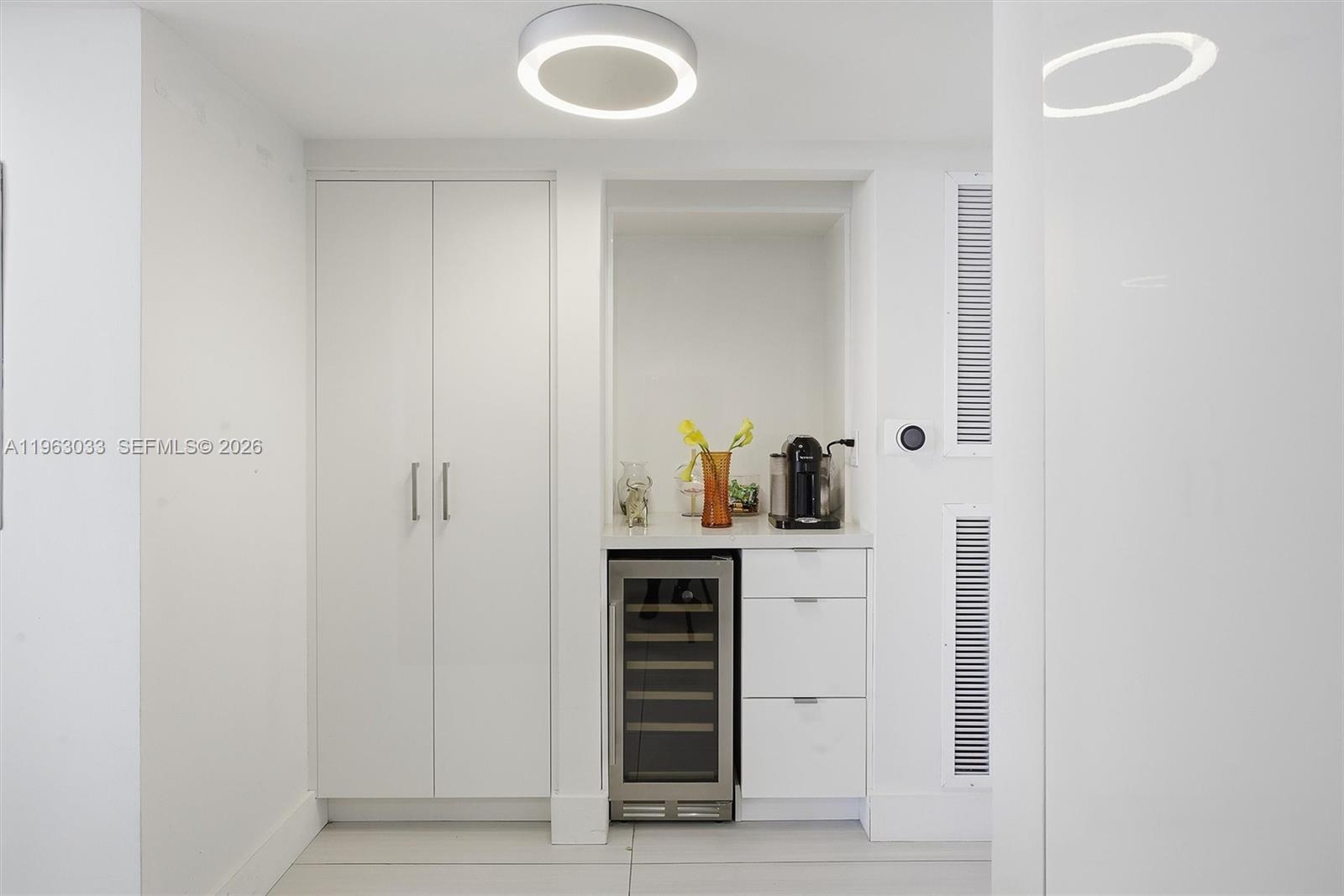 540 Brickell Key Drive, Unit 823 Miami, FL 33131 - Photo 15 of 49