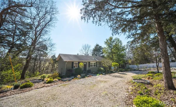 $145,000 | 2581 River Road, Mount Sterling, MO 65062