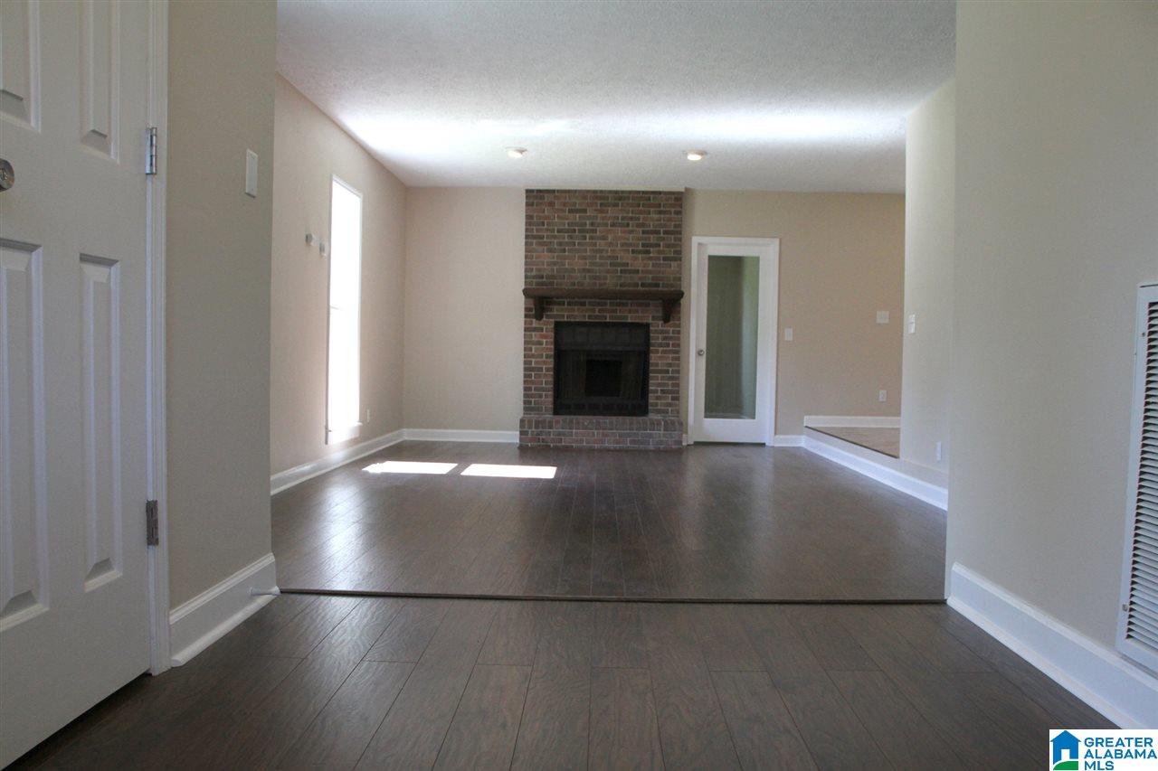 4405 Mayfair Road Anniston, AL 36207 - Photo 4 of 13