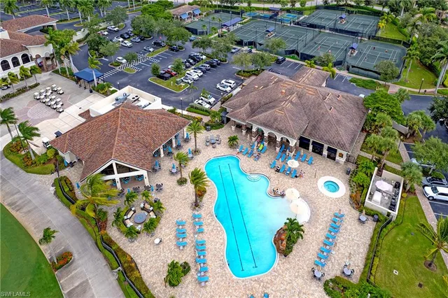 $349,000 | 10333 Heritage Bay Boulevard, Unit 1712, Naples, FL 34120