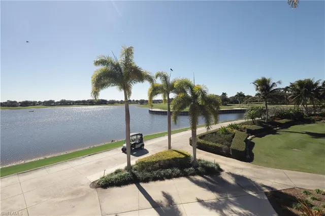 $349,000 | 10333 Heritage Bay Boulevard, Unit 1712, Naples, FL 34120