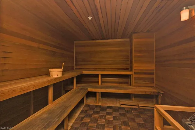 $349,000 | 10333 Heritage Bay Boulevard, Unit 1712, Naples, FL 34120