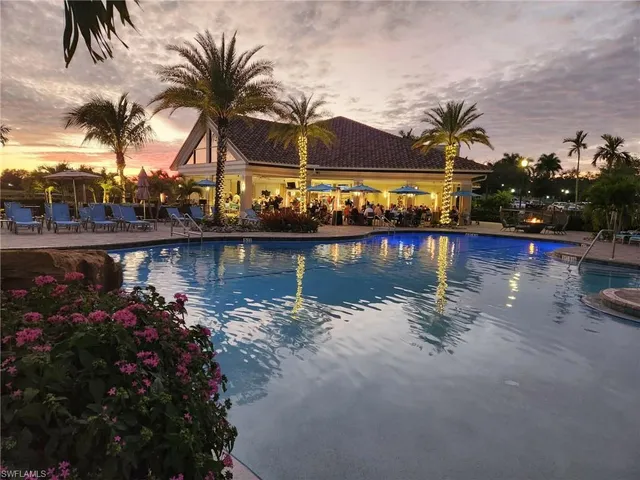 $349,000 | 10333 Heritage Bay Boulevard, Unit 1712, Naples, FL 34120