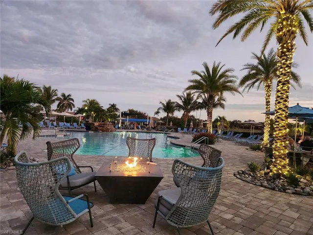 $349,000 | 10333 Heritage Bay Boulevard, Unit 1712, Naples, FL 34120