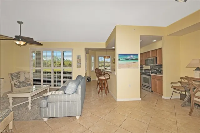 $349,000 | 10333 Heritage Bay Boulevard, Unit 1712, Naples, FL 34120