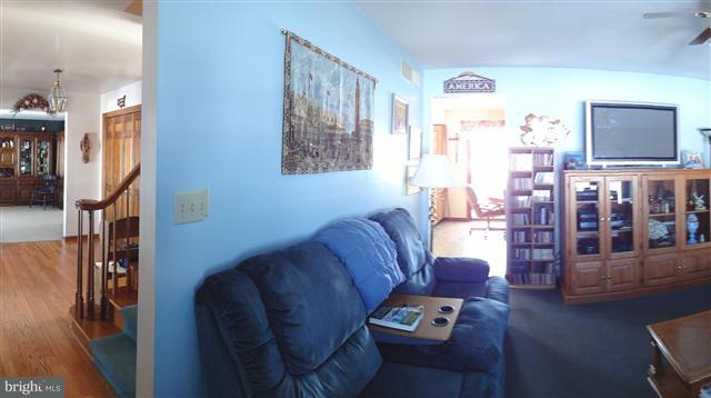 1026 Armstrong Road Carlisle, PA 17013 - Photo 4 of 19 Gallery Image 4