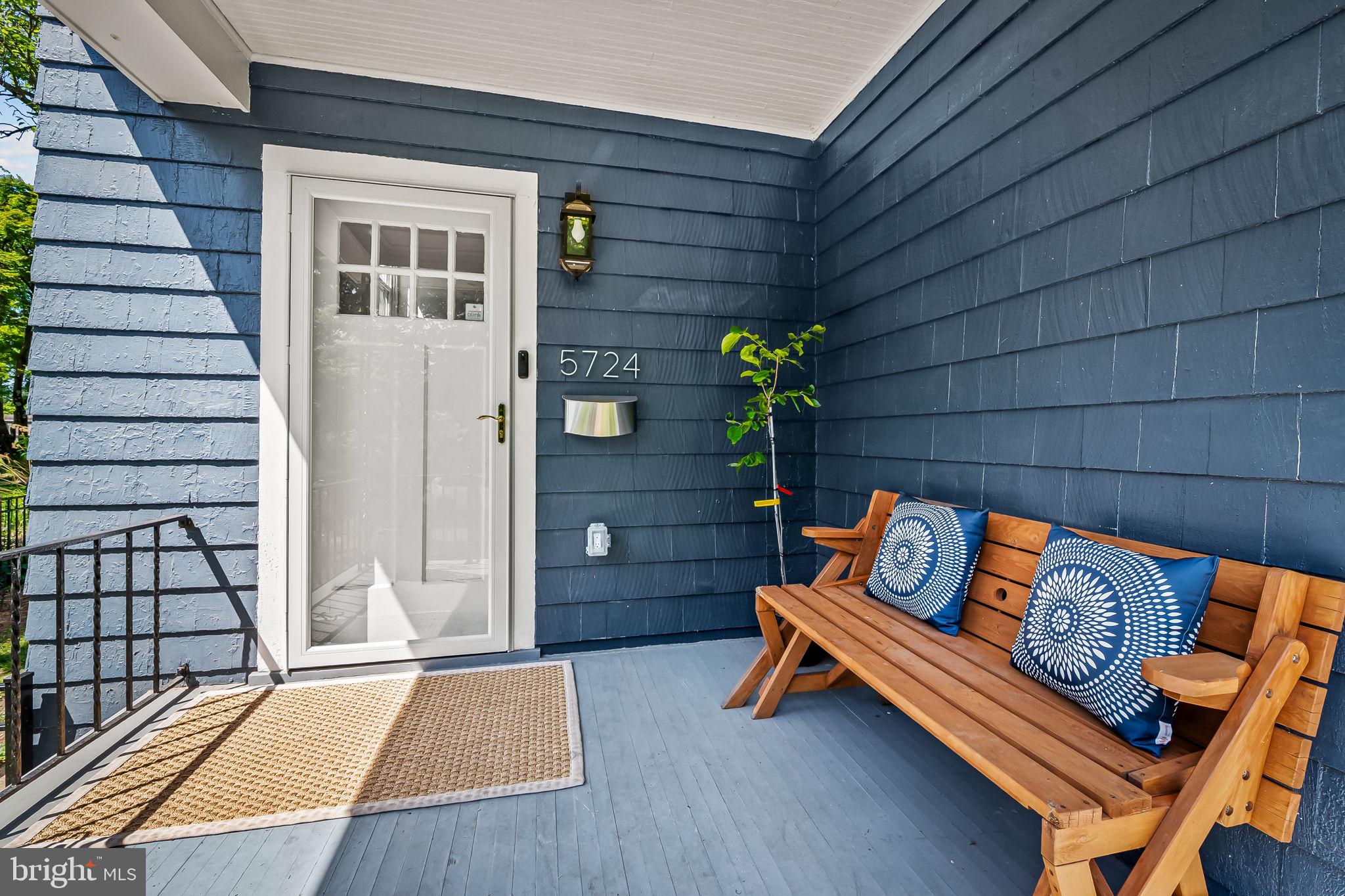 5724 Ridgedale Road Baltimore, MD 21209 - Photo 4 of 64