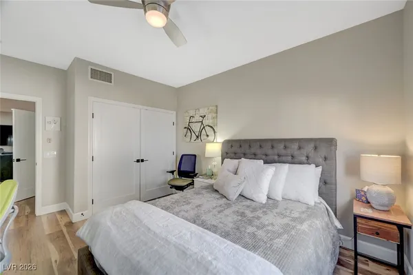 $374,900 | 7450 South Eastern Avenue, Unit 1077, Las Vegas, NV 89123