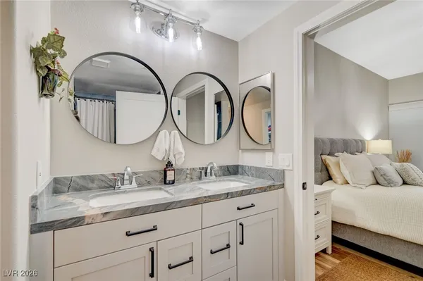 $374,900 | 7450 South Eastern Avenue, Unit 1077, Las Vegas, NV 89123