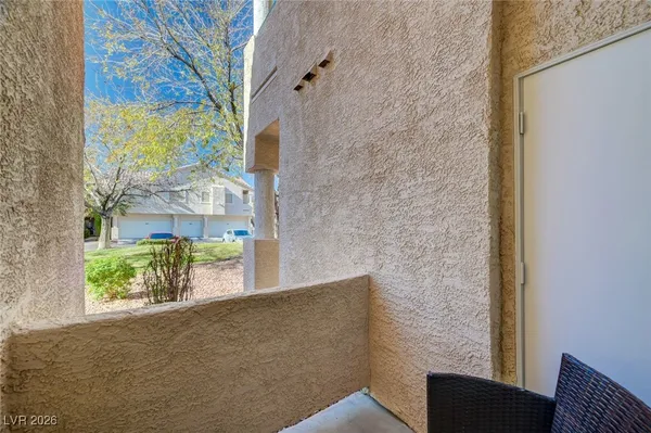 $374,900 | 7450 South Eastern Avenue, Unit 1077, Las Vegas, NV 89123