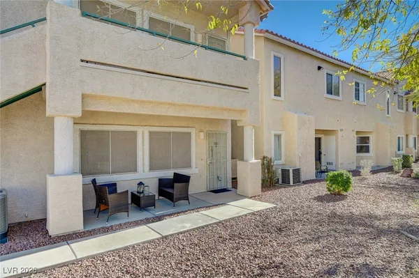 $374,900 | 7450 South Eastern Avenue, Unit 1077, Las Vegas, NV 89123