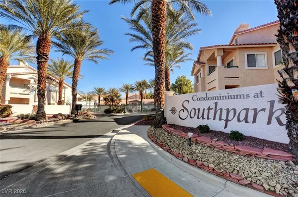 $374,900 | 7450 South Eastern Avenue, Unit 1077, Las Vegas, NV 89123