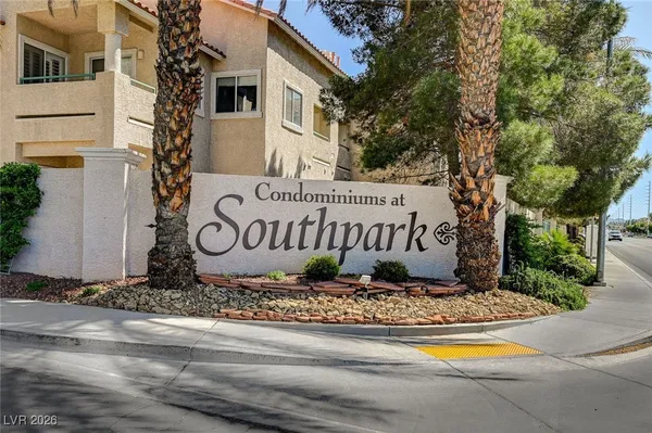 $374,900 | 7450 South Eastern Avenue, Unit 1077, Las Vegas, NV 89123