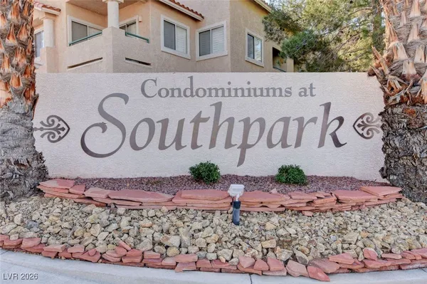 $374,900 | 7450 South Eastern Avenue, Unit 1077, Las Vegas, NV 89123