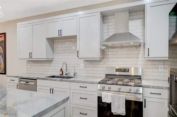 $374,900 | 7450 South Eastern Avenue, Unit 1077, Las Vegas, NV 89123
