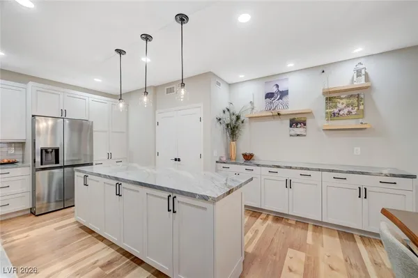 $374,900 | 7450 South Eastern Avenue, Unit 1077, Las Vegas, NV 89123