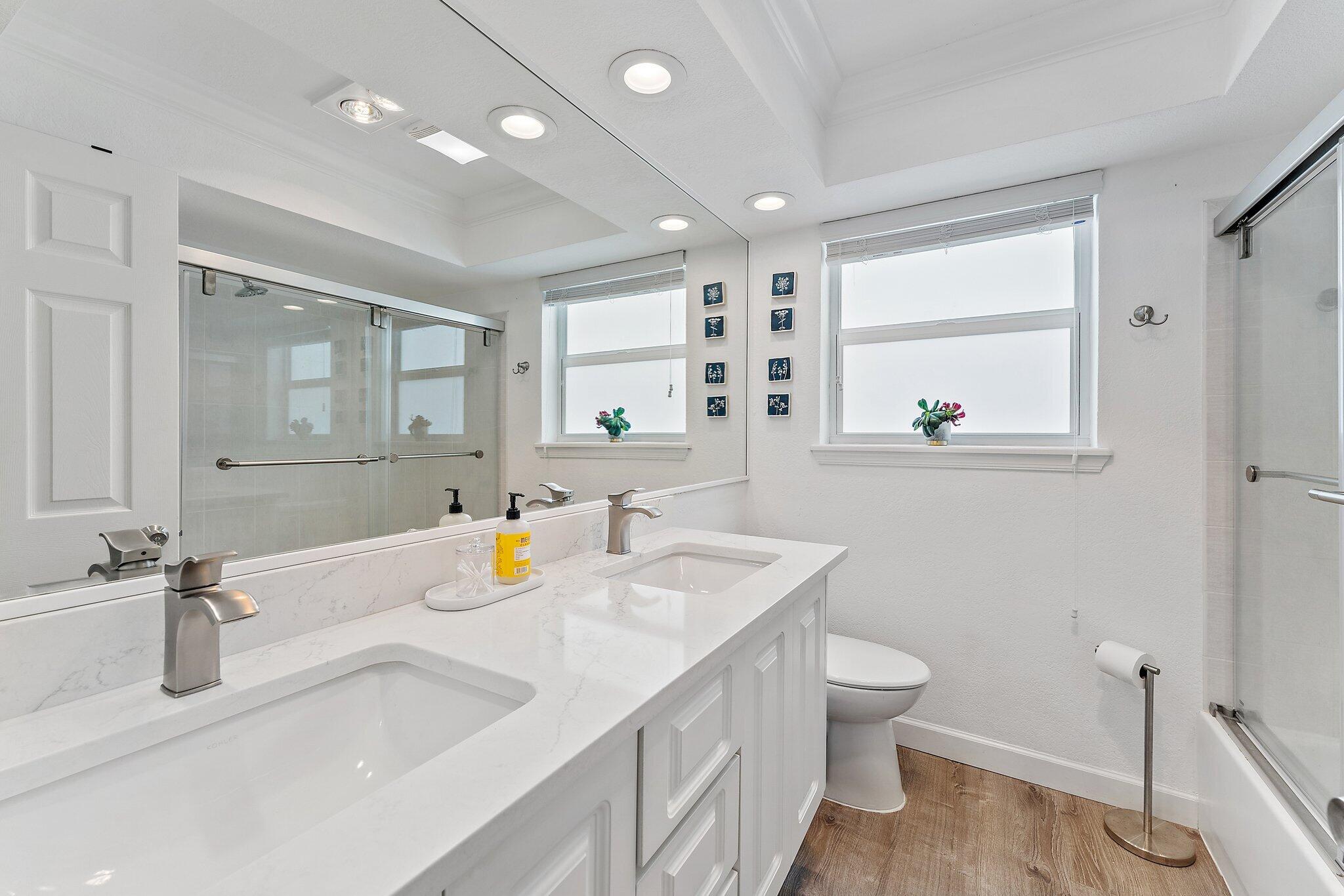 28 Ridgewood Circle Tequesta, FL 33469 - Photo 26 of 43 056-28RidgewoodCir-Jupiter-FL-SMALL