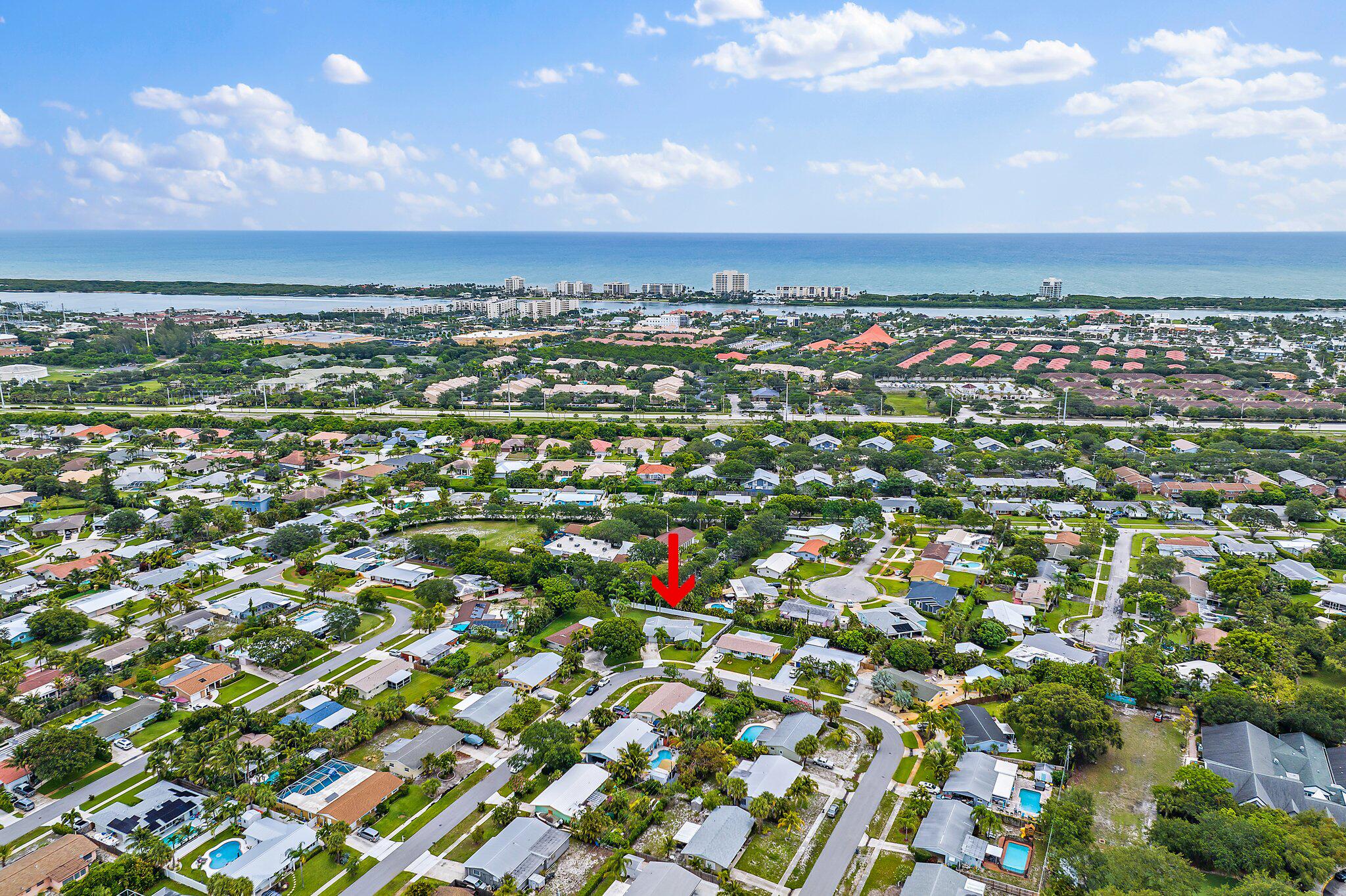 28 Ridgewood Circle Tequesta, FL 33469 - Photo 43 of 43 010-28RidgewoodCir-Jupiter-FL-SMALL