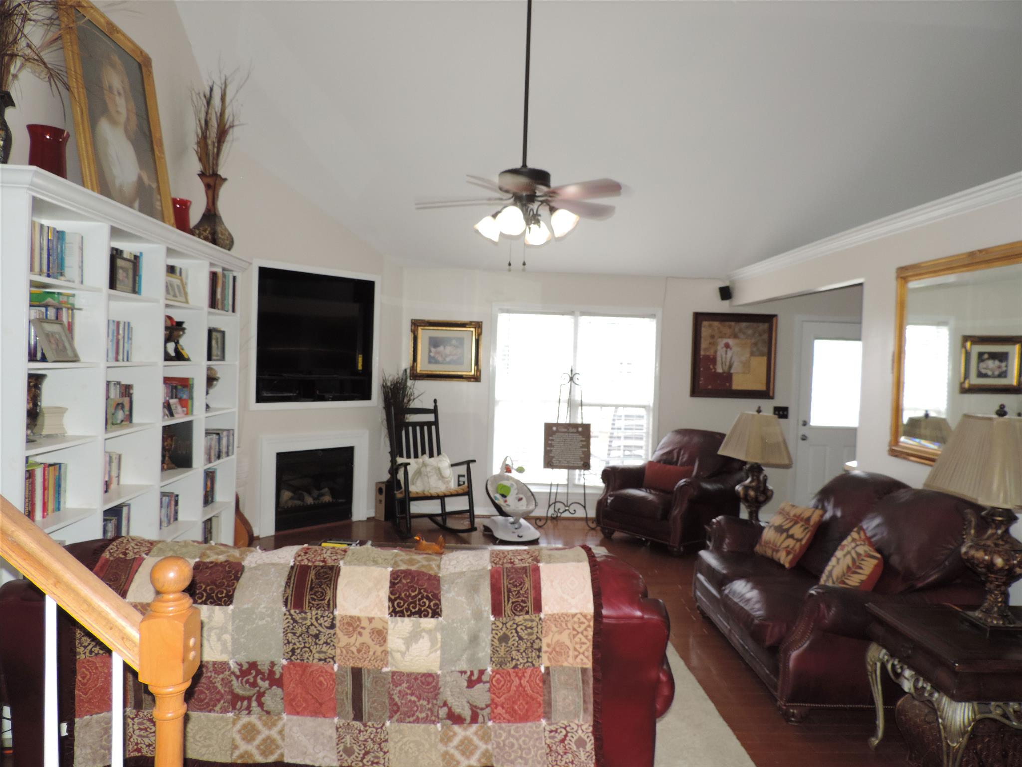 861 Compton Road Murfreesboro, TN 37130 - Photo 3 of 20 Gallery Image 3