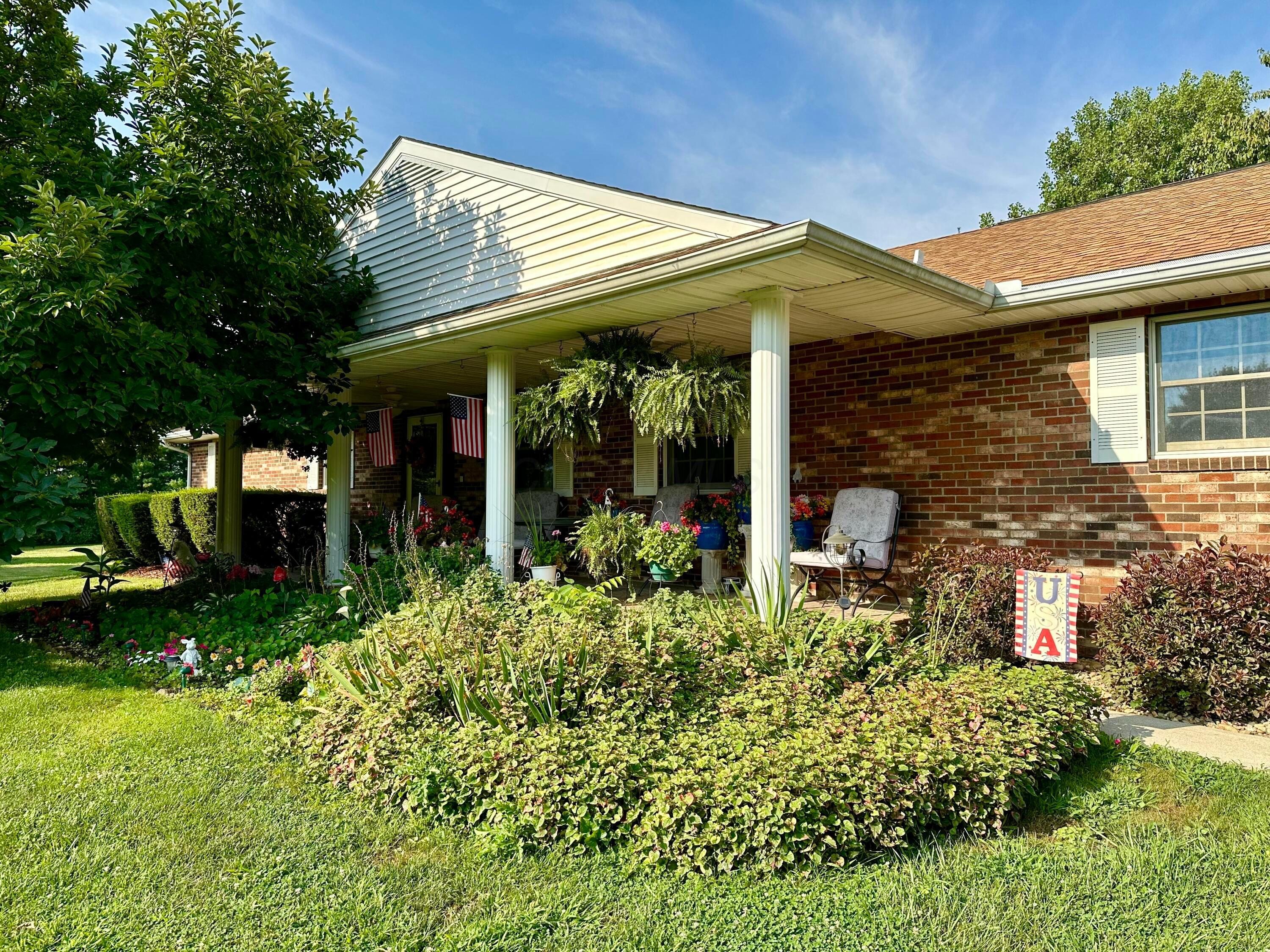 4920 Spring Valley Road London, OH 43140 - Photo 6 of 88 IMG_7197