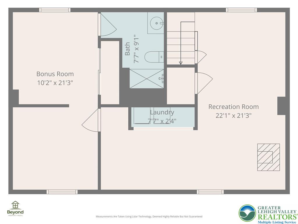 505 Chipmunk Road Bushkill, PA 18324 - Photo 44 of 46 a picture of a room