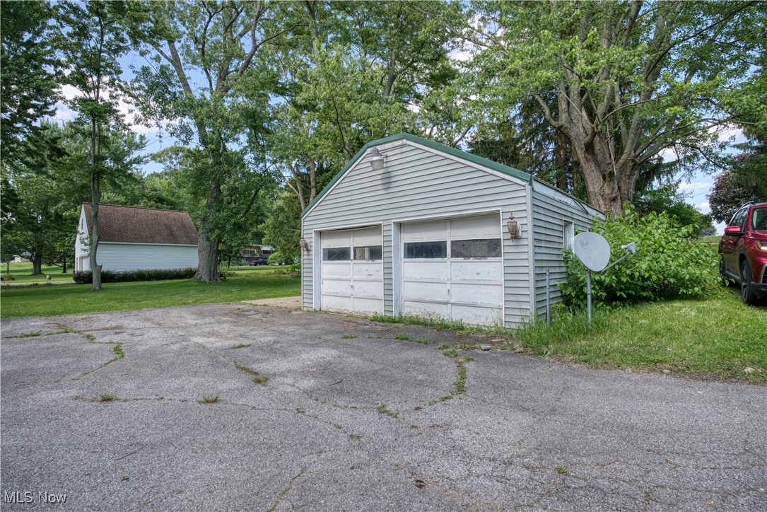 2161 Canton Road Akron, OH 44312 - Photo 5 of 33 View of detached garage