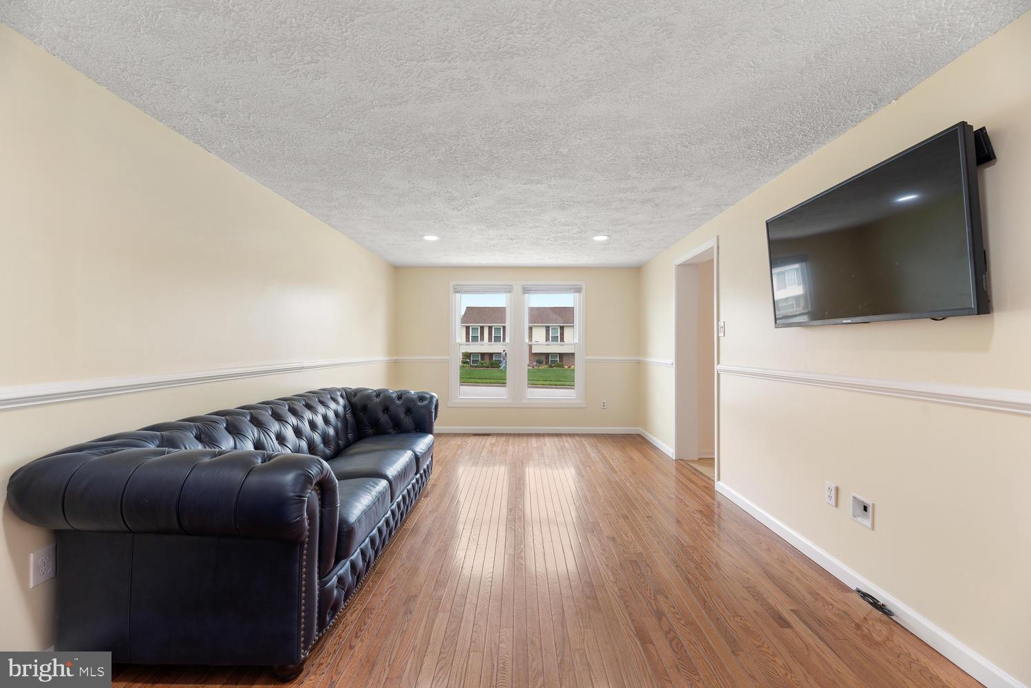 3135 Ripple Road Baltimore, MD 21244 - Photo 17 of 62