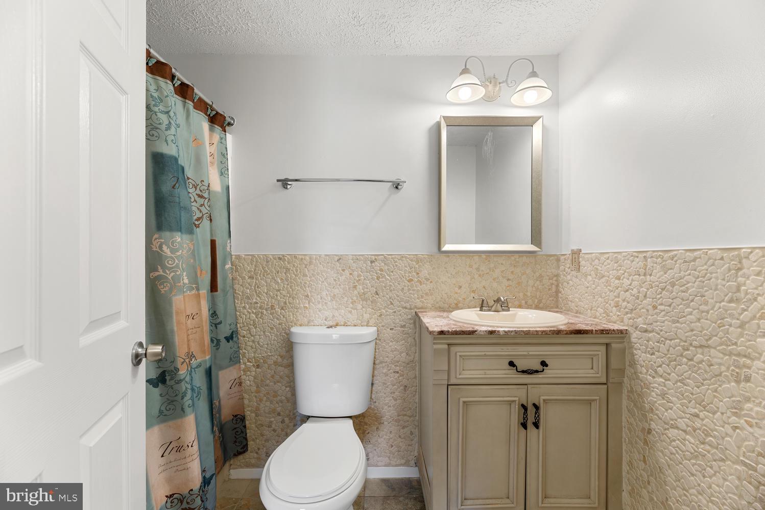 3135 Ripple Road Baltimore, MD 21244 - Photo 45 of 62 Second Floor Hall Bathroom